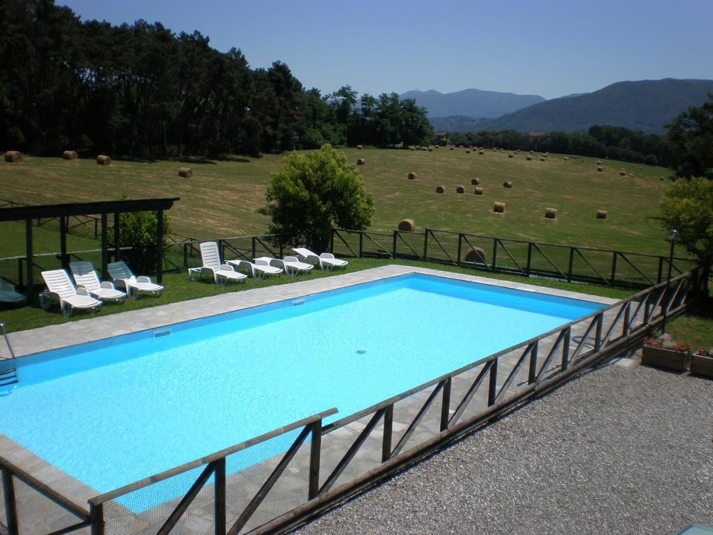 Residence Tourist Lucca Exterior foto