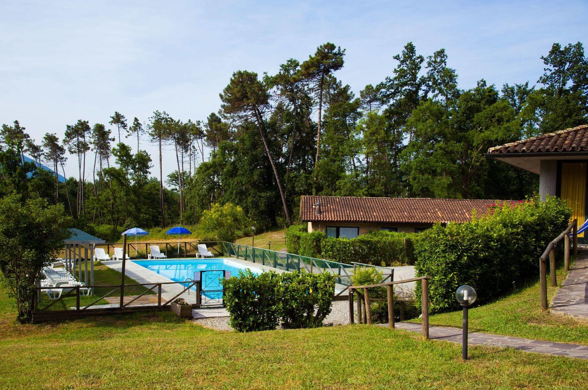 Residence Tourist Lucca Exterior foto